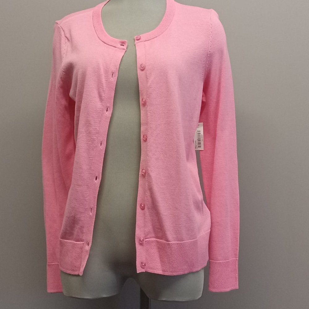 Amazon Essentials NWT bright pink barbiecore full button cardigan preppy fun szS